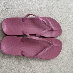 Ipanema Women's Mauve Sandals